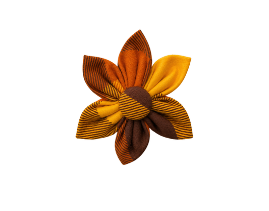 Maple Bloom Collar Flower