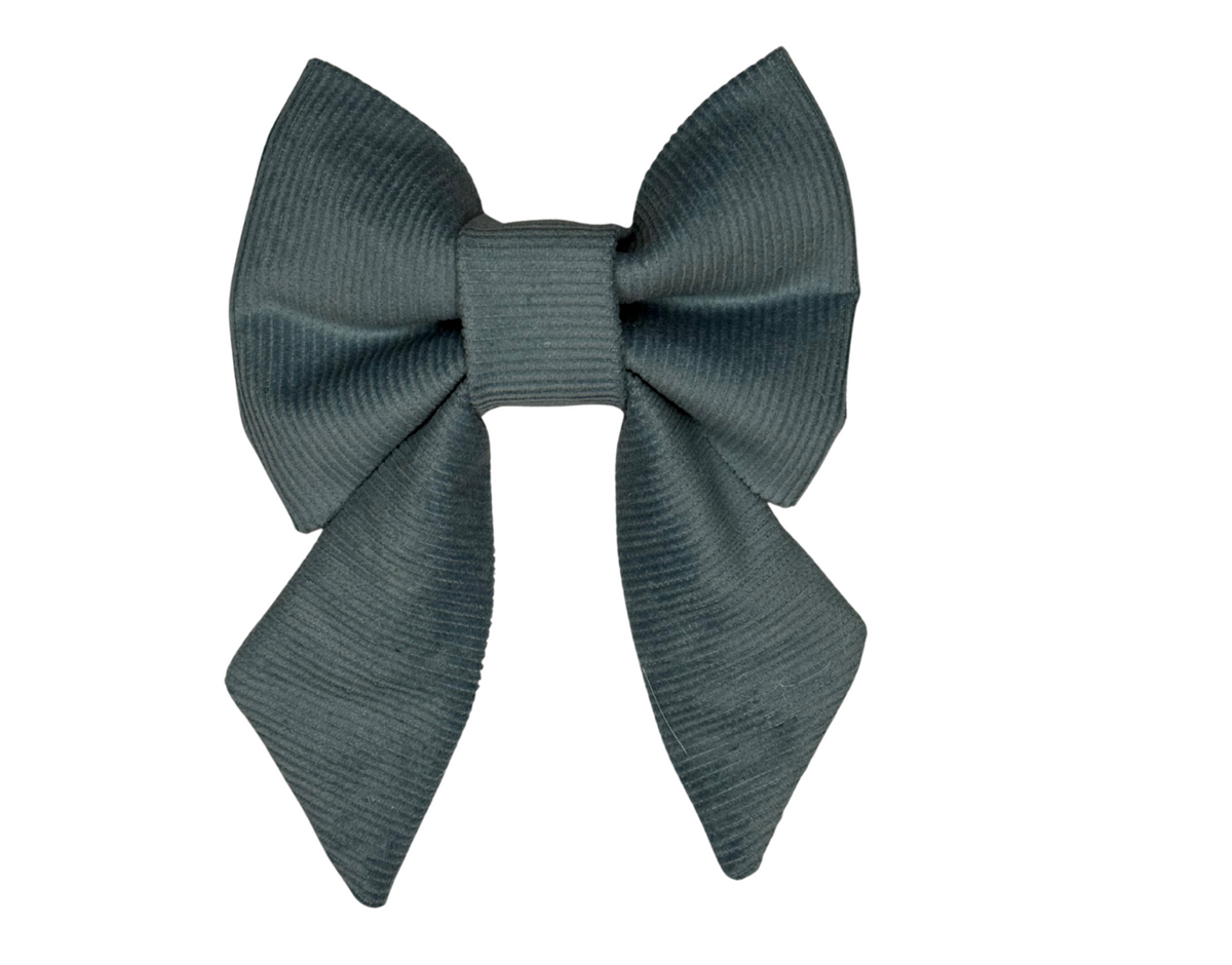 Frosted Fluff Sailor Bow